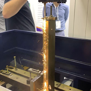 Esuntek mesin pemotong <span class=keywords><strong>EDM</strong></span> kawat PLC presisi tinggi untuk pemotongan suku cadang logam | Produsen hemat biaya - Product Image 3