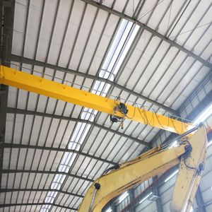 Grúa móvil de altura baja EOT de <span class=keywords><strong>5</strong></span> toneladas, ideal para talleres y fábricas con espacio vertical limitado - Product Image 6