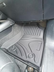 พรมปูพื้นรถยนต์ TPE 3 มิติ แบบสั่งทำพิเศษ ไร้กลิ่น ใช้ได้ทุ<span class=keywords><strong>ก</strong></span>สภาพอา<span class=keywords><strong>ก</strong></span>าศ สำหรับรถยนต์โตโยต้า ไฮลั<span class=keywords><strong>ก</strong></span>ซ์ รีโว่/ร็อคโค่ ปี 2015-2023 - Product Image 4