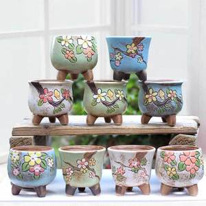 Mini jardinières en céramique personnalisées respirantes <span class=keywords><strong>de</strong></span> style coréen peintes à la main en relief en <span class=keywords><strong>poterie</strong></span> grossière pour plantes succulentes - Product Image 1