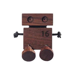 Diffuseur de parfum créatif en bois en forme de robot, rechargeable, pour la décoration intérieure des véhicules - Product Image 2