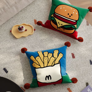 Coussin décoratif carré « Slow Down Cartoon Fries And Burger » avec housse amovible et rembourrage en coton PP pour canapé, salon, lit, voiture - Product Image 1