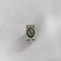 Minuteur PLC H3Y-4, 60 secondes, 220 VAC