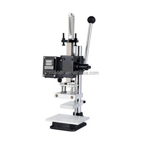 Machine de marquage à chaud à plat, machine de dorure des bords, marqueur à chaud manuel - Product Image 1