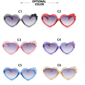 نظارات شمسية على شكل قلب للأطفال، نظارات شمسية كرتونية وردية اللون بتصميم عتيق وجذاب، إطار نظارات للبنات والأولاد والأطفال الصغار - Product Image 5