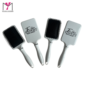 Bolsa de Papel Blanca Personalizada de Alta Calidad MUYANG para Regalo y Set de Bolsas con Gorro, Espejo y Tarjeta para el Cabello - Product Image 5