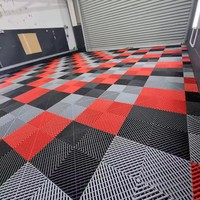 Ineinandergreifende Kunststoff-Garagenbodenfliesen 400x400mm 18mm 100% Neues PP Hochbelastbare Autowasch- und Werkstattbodenfliesen