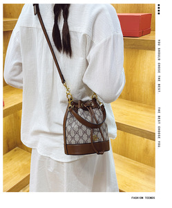 Bolso de Mano Grande Redwingy <span class=keywords><strong>para</strong></span> <span class=keywords><strong>Mujer</strong></span>, Calidad Original, Diseño de Autor, Bolso de Hombro con Correa, Bolso <span class=keywords><strong>para</strong></span> <span class=keywords><strong>Mujer</strong></span> - Product Image 6