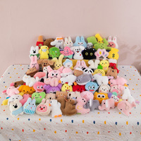 Porte-clés mini poupée en peluche de 4 pouces, adorable jouet animal en peluche pour le jeu de la balle à griffes, les mariages et les cadeaux de fête pour enfants