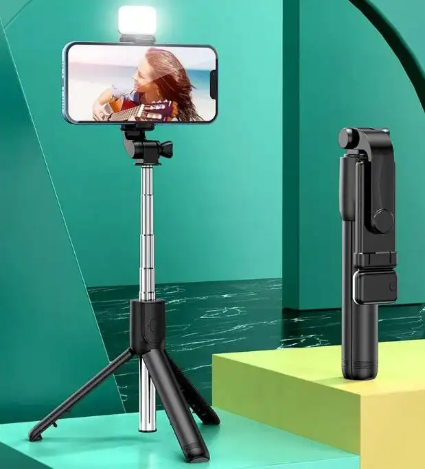 ขายใหม่ร้อนรีโมทคอนโทรลไร้สายสแตนเลสแบบยืดหยุ่น Selfie Stick LED BT ขาตั้งกล้อง F210s ผู้ถือพร้อมไฟ