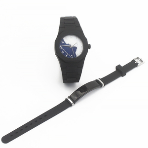 Luxury <b>Watch</b> for Men Lightweight Plastic Material 40mm Dial Quartz <b>Watches</b> Bracelet <b>Set</b> Jewelry Bulk Buy - Product Image 6
