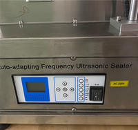 Machine de remplissage et de scellage semi-automatique pour tubes de crème cosmétique, pâte dentifrice, pommade, tubes en aluminium