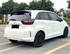 热销汽油车本田飞度2023新款紧凑型1.5L汽油轿车迷你二手车带真皮内饰来自中国 - Product Image 3