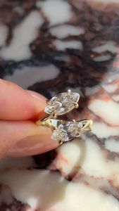 Anillo de Diamante Cultivado en Laboratorio de 3CT con Corte Marquesa: Banda de Oro de 14K, Inspirado en la Naturaleza - Product Image 3