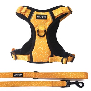Populaire meilleure vente, logo personnalisé, réfléchissant, réglable, robuste, <span class=keywords><strong>harnais</strong></span> <span class=keywords><strong>pour</strong></span> <span class=keywords><strong>chien</strong></span>, gilet, maille douce rembourrée, pas de traction, <span class=keywords><strong>harnais</strong></span> <span class=keywords><strong>pour</strong></span> <span class=keywords><strong>gros</strong></span> chiens - Product Image 4