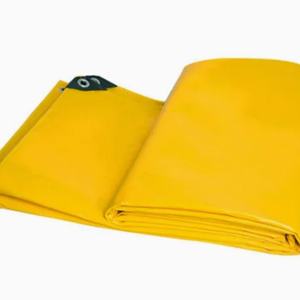 Lona de PVC premium con bordes reforzados y ojales de latón resistentes a la oxidación, de alta resistencia y durabilidad para uso logístico en camiones. - Product Image 4