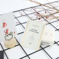 Jeu de cartes de jeu de poker en plastique PVC étanche noir avec impression de logo personnalisé personnalisé en vrac