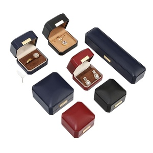 Caja de anillo colgante de microfibra de cuero con logotipo personalizado WEIMEI, caja de regalo personalizada, personalización de gama alta - Product Image 6