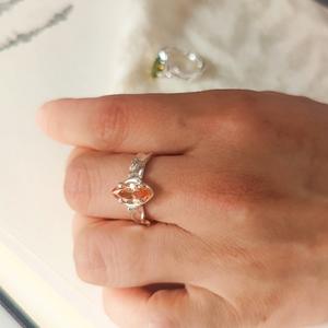 Bague en argent pur S925 avec zircon émeraude, design féminin de niche, texture irrégulière, incrustée d'acier inoxydable, bague Fanta - Product Image 4