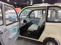 Venta Caliente, Éxito de Ventas, Precio de Fábrica, Auto Eléctrico de Dos Puertas y Cuatro Asientos para Desplazamientos Urbanos, Vehículo Eléctrico de Alta Calidad, Ecológico y Seguro