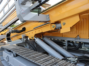 Máquina Perforadora Direccional Horizontal Goodeng G130 <span class=keywords><strong>de</strong></span> Gran Ángulo, 60 <span class=keywords><strong>Toneladas</strong></span> - Maquinaria <span class=keywords><strong>de</strong></span> Perforación <span class=keywords><strong>de</strong></span> Tuberías Subterráneas sin Zanjas - Product Image 6