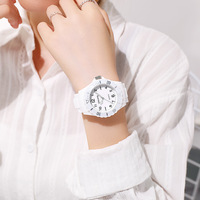 Montre sport pour enfants, femmes et hommes, mignonne, pour élèves du primaire, sportive, colorée, couleur bonbon, en silicone, à quartz