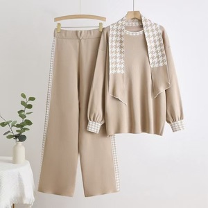 Completo in Maglia Tinta Unita Autunno Inverno 2025 per Donna, Elegante Set Tre Pezzi con Pantaloni Larghi, Sciarpa, Casual e Anti-Pilling - Product Image 4