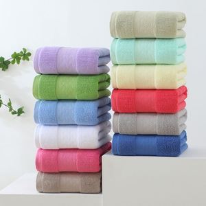 Serviette de bain de luxe pour hôtel, couleur unie, 500 g, technique de tissage en coton, haute qualité pour usage domestique - Product Image 1