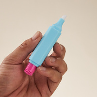 Flacon stylo détachant en plastique de 10 ml avec corde en silicone, rechargeable, pour nettoyant de taches, emballage liquide pour détachant de linge