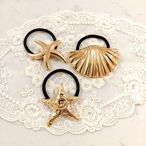 Accesorios para el cabello para niños de estrella de cinco puntas de gama alta, anillo para el cabello de acero inoxidable con estrella dorada, lazos para el cabello de goma a la moda - Product Image 2