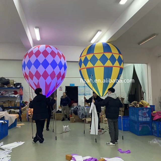 Walking Inflatable Balloon with Led Light for Performance Events