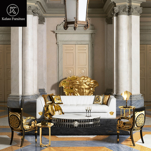 Sofá de Cuero de Lujo para Sala de Estar, Modelo Royal Golden Italy de 2 Plazas, Sofá Medusa Blanco de 3 Plazas para Villa, Estilo Dubái - Product Image 1