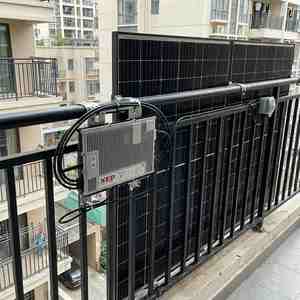 ระบบโซลาร์เซลล์แบบเชื่อมต่อกับระบบไฟฟ้า BDM1200-LV 1200W ได้รับการรับรองมาตรฐาน CE CEC แรงดันไฟฟ้า 120V AC เฟสเดียว ประสิทธิภาพ 97.3% ระบบผลิตไฟฟ้าสำหรับระเบียง รับประกัน 120 เดือน - Product Image 1