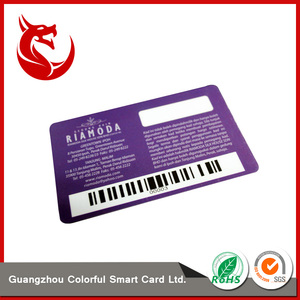 Tarjeta de PVC para Membresía o Negocios, con Recubrimiento Brillante 4C/4C, Impresa en Offset con Código de Barras y Código QR - Product Image 6