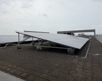 Systèmes de montage photovoltaïque Zhongxin avec rail en aluminium anodisé, résistance au vent de 60 m/s, pour toitures en tuiles, usage industriel, surfaces en béton