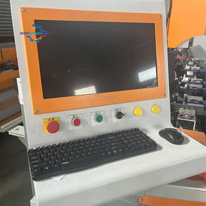 Machine de perçage et de fraisage CNC à double broche pour <span class=keywords><strong>profil</strong></span>és en aluminium, destinée aux industries des portes, des fenêtres et des murs rideaux - Product Image 6