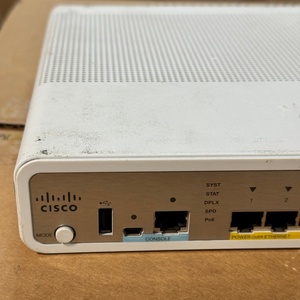 Router Empresarial PoE Serie 3560-CG Usado con Interfaz SFP y Capacidad de Conmutación de 40 Gbps - Product Image 4