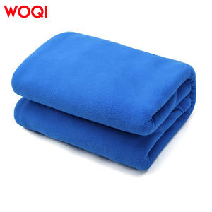 Sac de couchage léger Woqi bleu en polaire, style enveloppe, pour le camping, la randonnée, le trekking et les voyages, avec sac de transport - Product Image 1