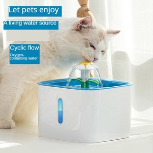 <span class=keywords><strong>Vente</strong></span> chaude en gros fournitures pour <span class=keywords><strong>animaux</strong></span> de compagnie intelligent chiens et chats fontaines à boire - Product Image 3