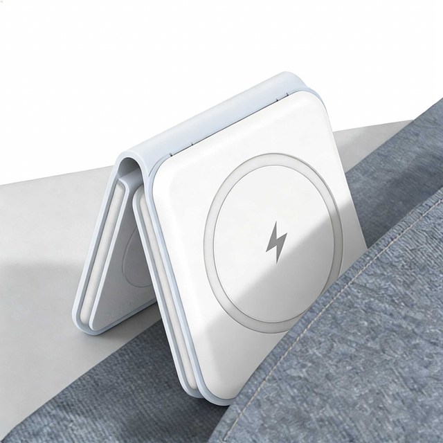 Recci RCW-36 3-in-1 Foldable Magnetic Wireless Charger Stand for Smartphones, Watches & Earbuds