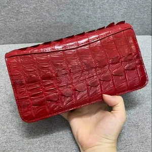 Hot item OEM Genuine Crocodile Leather Women Clutch Size 21.5x11.5cm Made In Vietnam Luxury Leather Clutch For Women