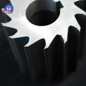 プラスチック & ラバーホブロータリーカッターブレードギアホブロータリーナイフペレタイザーローターブレードナイフペレタイザーローラーマシン - Product Image 2