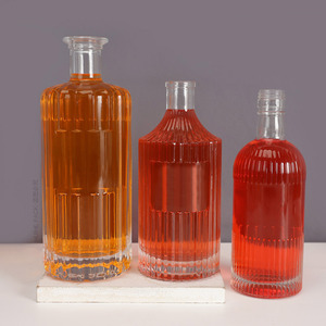 Botellas de Licor con Rayas Verticales y Diseño Acanalado de 375 ml, 500 ml, 700 ml y 750 ml, Botellas Personalizadas para Tequila y Ginebra - Product Image 4