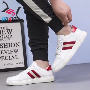 รองเท้าผ้าใบแฟชั่นผู้ชายแบรนด์ดังจากโรงงานจีน สีขาว แบบสวม - Product Image 4