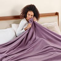 Plaid en polaire ultra doux, écologique et léger, couverture de canapé moelleuse et luxueuse pour toutes les saisons