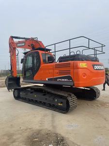 Used Doosan DX300LC-7 Excavator Low Price Large 300 Crawler Excavator Original <b>Paint</b> Features Engine Gearbox Core Components - Product Image 6