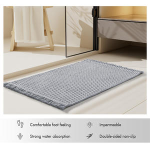 Alfombra de baño minimalista de microfibra de color sólido, rectangular, absorbente, con borde de borlas, para usar en la puerta del baño - Product Image 4