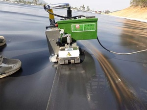 Geomembrana HDPE 0.5mm 1mm 1.5mm 2mm per Rivestimento di Stagni, Bacini, Laghi Artificiali, Allevamenti Ittici, Discariche, Antinfiltrazione, Ecologica - Product Image 3