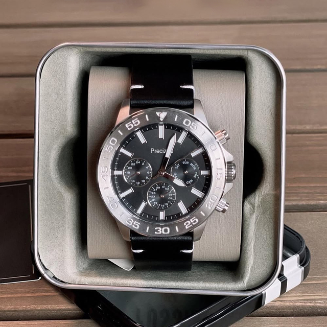 Men's Quartz Chronograph Watch Stainless Steel Case Leather Strap Three Sub-Dials Date/Day Display Bar Hour Markers Water