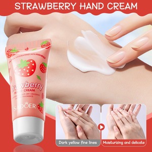 Set Regalo OEM SADOER Personalizzato con Balsamo Labbra alla Fragola e <span class=keywords><strong>Crema</strong></span> <span class=keywords><strong>Mani</strong></span>, Idratante, Nutriente, Riparatore, Cura della Pelle Labbra, Rossetto Vegano - Product Image 2